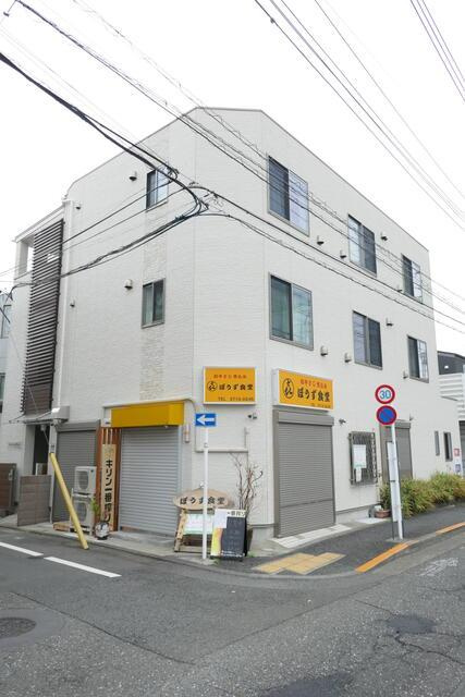 ホワイトヴィラ碑文谷の外観