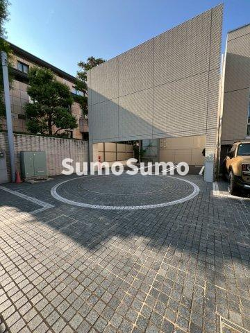 プレステージレジデンス白金長者丸の駐車場|駐車場です