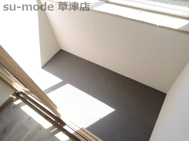 【バルコニー】 | CAサンウォルク　 | 暖かな日差しのふりそそぐバルコニー