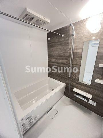 西岡本6丁目新築アパート の浴室