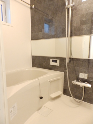 【浴室】 | ボヌールM