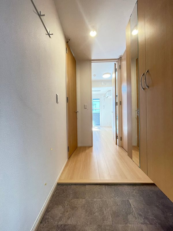 メゾン’Q’の玄関