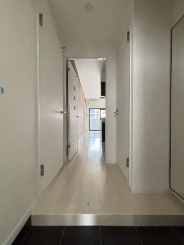 モダンパラッツォ博多rivaⅡの玄関