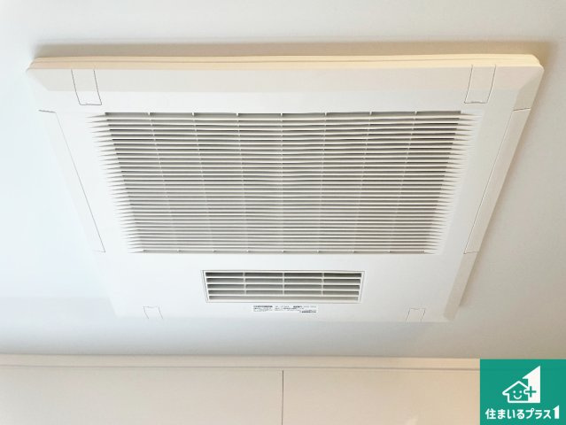 長浜市平方町　第8期　新築一戸建ての冷暖房・空調設備|四季を通して快適なバスライフをお手伝いする浴室暖房乾燥機！浴室の乾燥・暖房・涼風・換気はもちろん、２４時間換気にも対応！