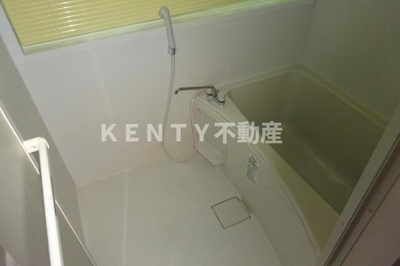 【浴室】 | 池上貸家 | 落ち着いた空間のお風呂です