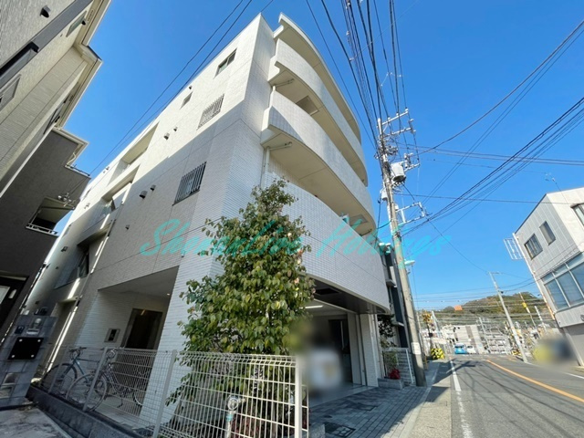 鎌倉市台２丁目の賃貸マンション