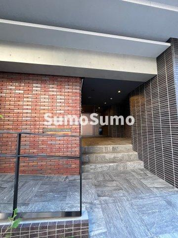 ミュプレ表参道のエントランス