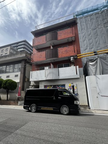 ミオーナ西新の外観