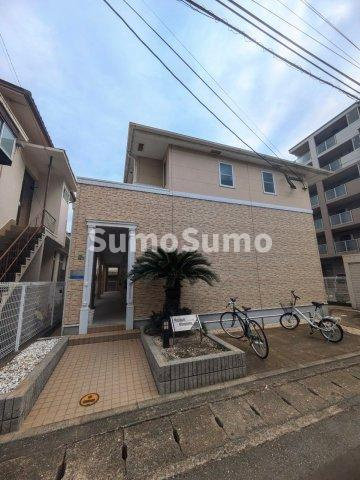 メゾン東雲のエントランス