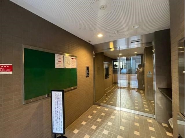 メインステージ不動前のロビー