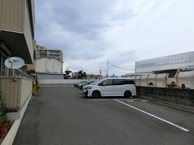 【駐車場】 | ライトフレーバー千里丘