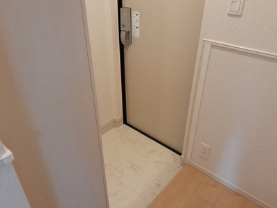 【玄関】 | コンフォートアゼリア