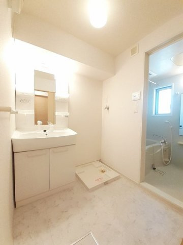 レディエンスＢの洗面所