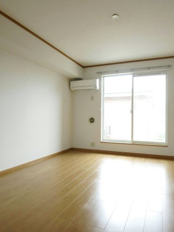 メゾン・ド・ソレイユの居間・リビング