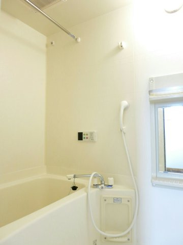 メゾン・ド・ソレイユの浴室