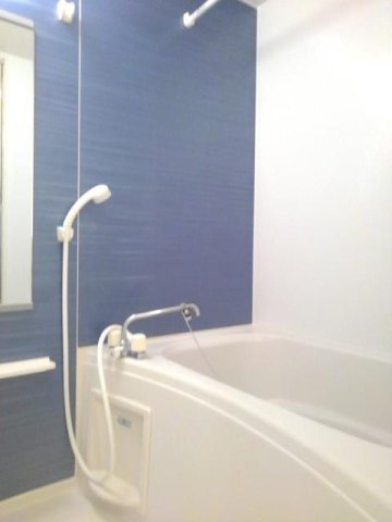 メゾンエテルノの浴室