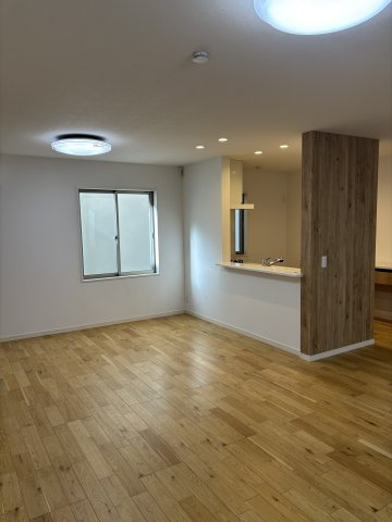 【居間・リビング】 | 練馬区立野町　中古戸建