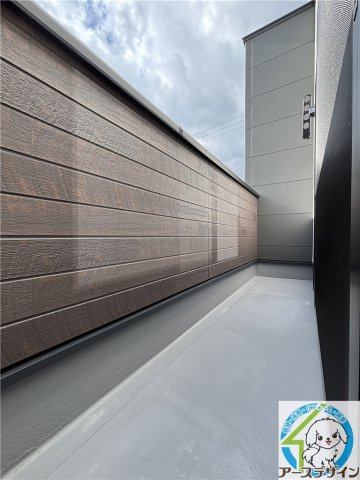 G-HOUSE　TiKのバルコニー