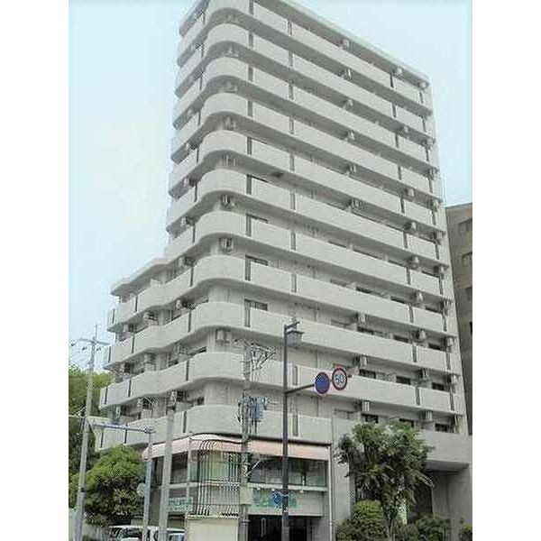 ライオンズステーションプラザ箱崎の外観