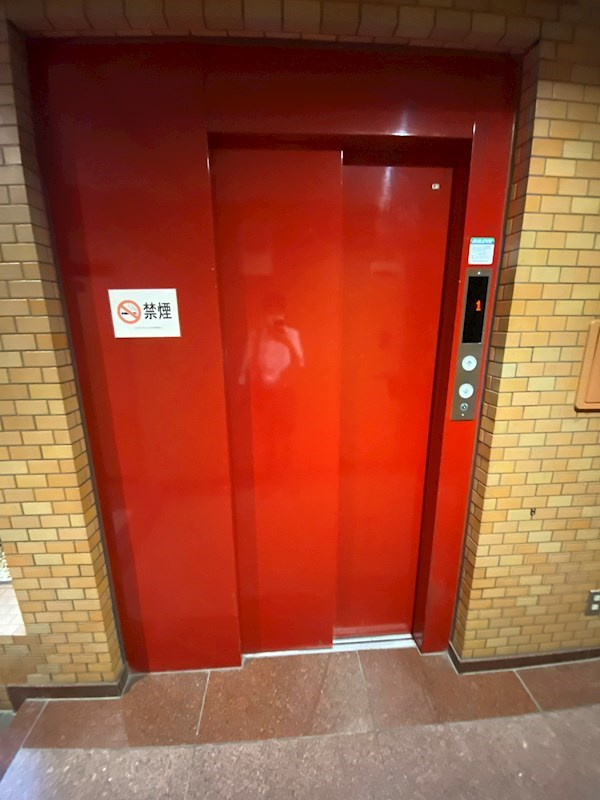 ライオンズマンション渋谷のロビー