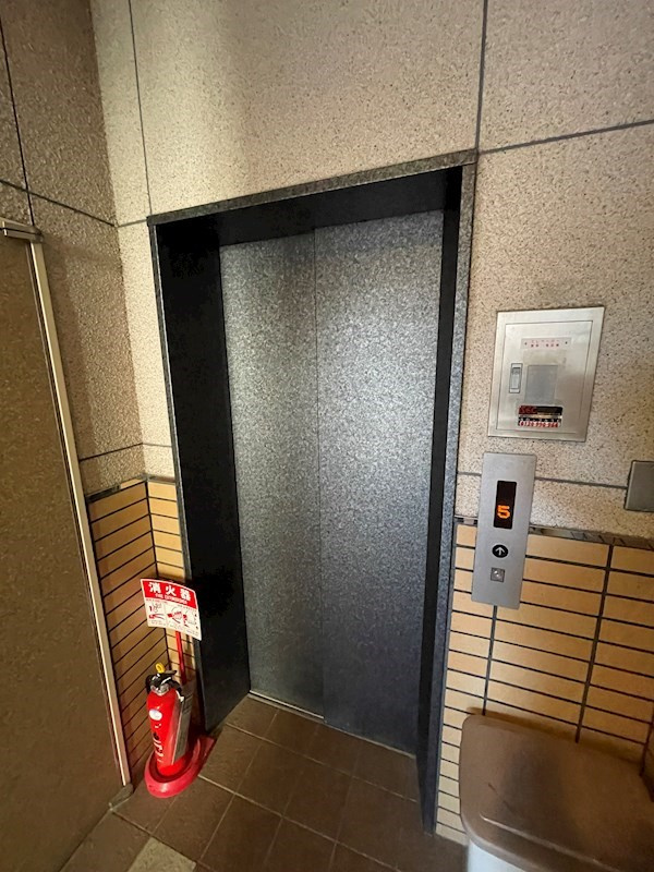 リージェント大橋の外観