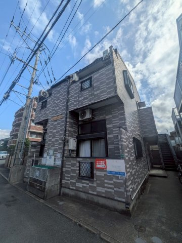 ライフピアももちの外観