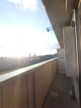 【バルコニー】