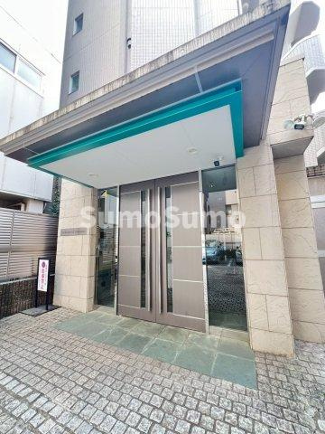ラ・レジダンス・ド・白金台のエントランス|ゆとりのあるエントランスです