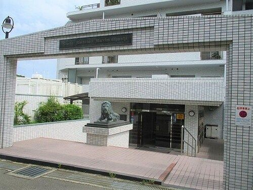 ライオンズマンション・MAXIM大橋のエントランス