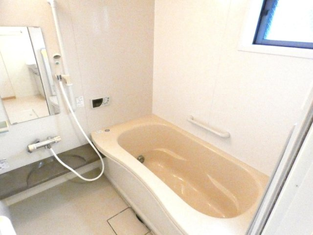 カントリーヒルズ東岐波の浴室