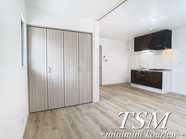 クレドールＫの洋室