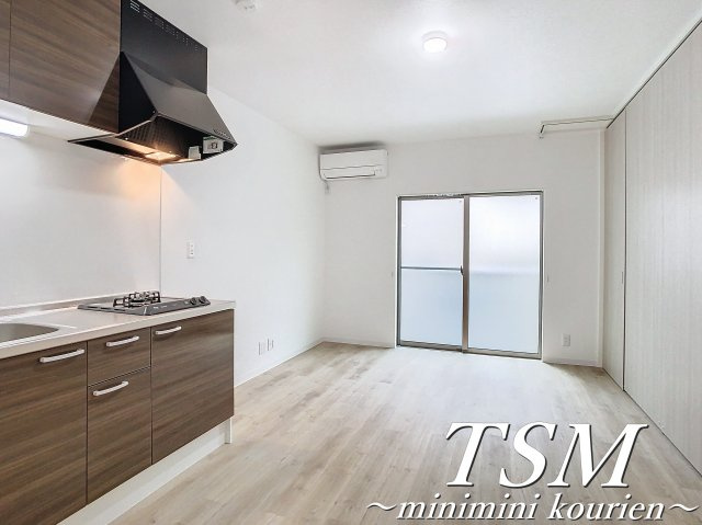 クレドールＫの居間・リビング