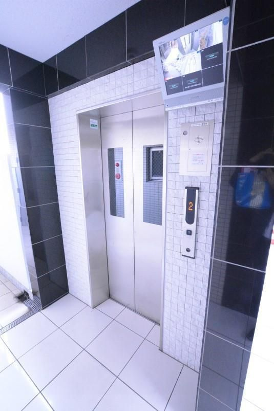 ALLEYII（アレイ　ツー）のエントランス