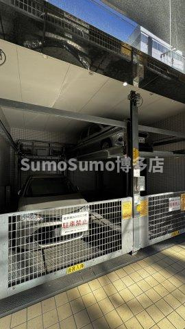 ラハイナ博多の駐車場