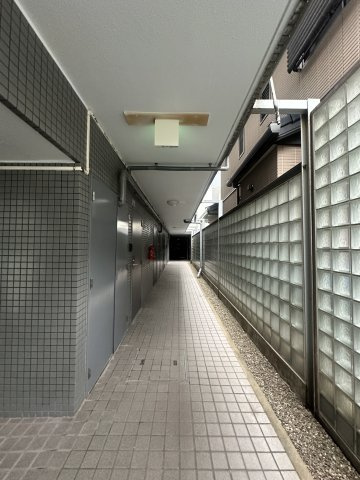 ライベストコート南福岡Ⅱのロビー