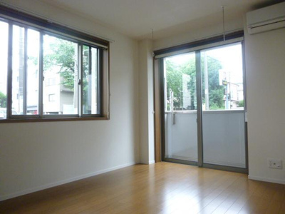 【居間・リビング】 | カサ・ヴェルデ