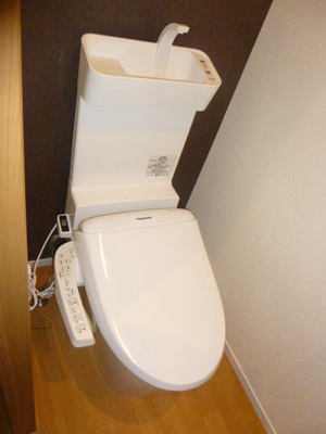 【トイレ】 | カサ・ヴェルデ