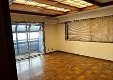 坂本ビルの内装