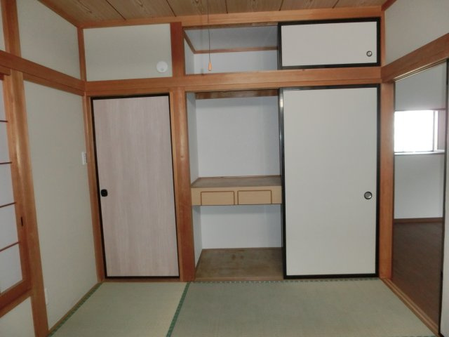 川越市大字府川　4LDK+カースペース2台付き　中古戸建の和室