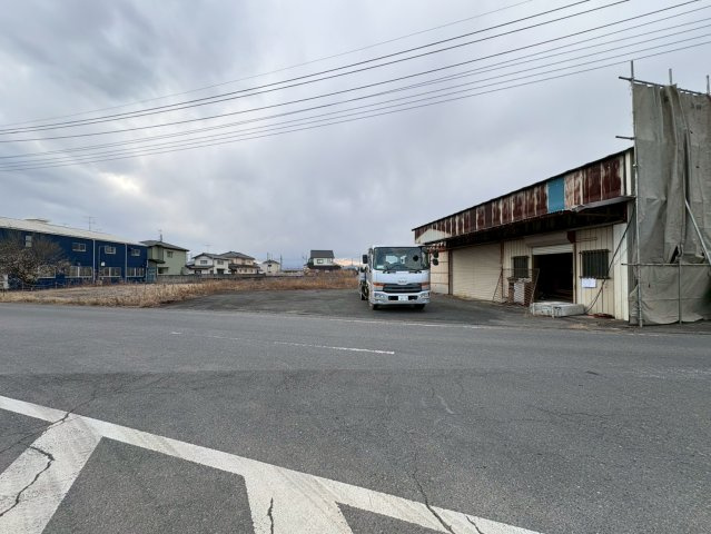 川越市北田島　建築条件なし売地　東武東上線『川越駅』バス25分　【芳野小学区】の前面道路含む現地写真