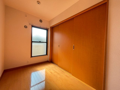 【洋室】 | キャッスル九品寺 | 退去前のため別部屋の写真です。現況を優先します。