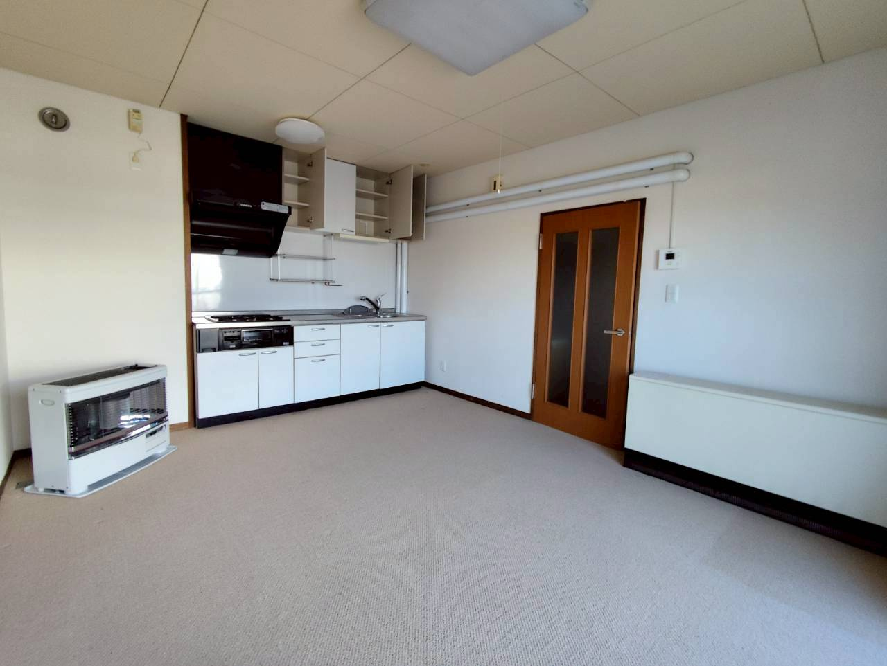 メゾン浦見の居間・リビング