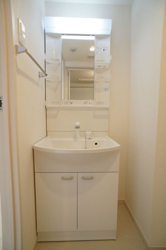 リブリ・Grande Porteの独立洗面台