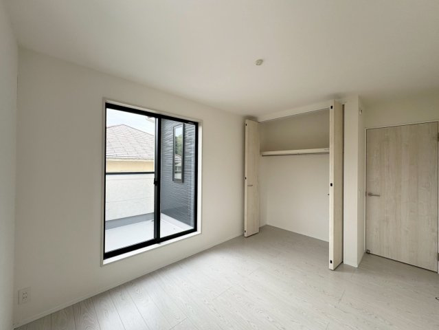 ーAdoble＋アドブルー小倉北区皿山町2期　【小倉北区　新築戸建て】の洋室|2階6帖洋室はクローゼット完備♪　【小倉北区　新築戸建て】