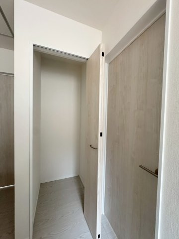 ーAdoble＋アドブルー小倉北区皿山町2期　【小倉北区　新築戸建て】の収納|２階通路にも便利な収納完備♪【小倉北区　新築戸建て】