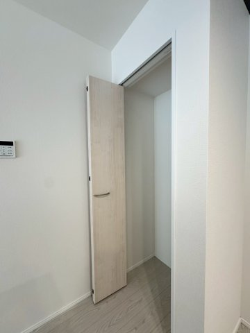 ーAdoble＋アドブルー小倉北区皿山町2期　【小倉北区　新築戸建て】の収納|キッチン横にはパントリー♪【小倉北区　新築戸建て】