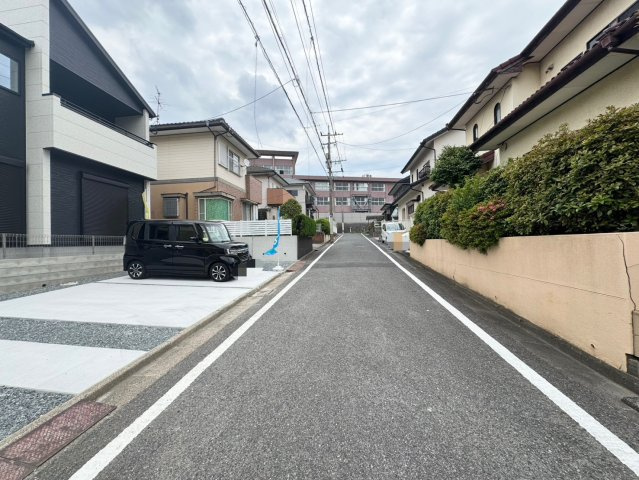 ーAdoble＋アドブルー小倉北区皿山町2期　【小倉北区　新築戸建て】の前面道路含む現地写真|現地撮影　2026,6,14　 ーAdoble＋アドブルー小倉北区皿山町2期【小倉北区　新築戸建て】