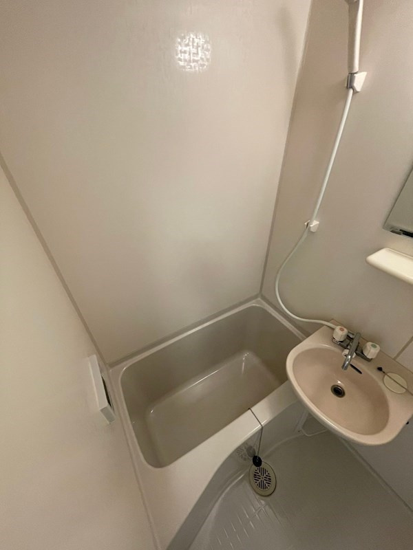 エナブルビルの浴室