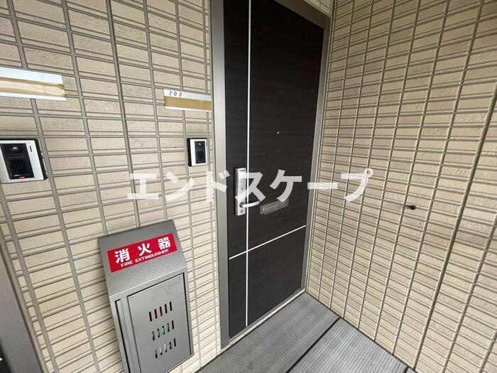 パルクヴェールのエントランス|高崎、前橋エリアのお部屋探しはエンドスケープまで！お客様の理想お聞かせ下さい♪