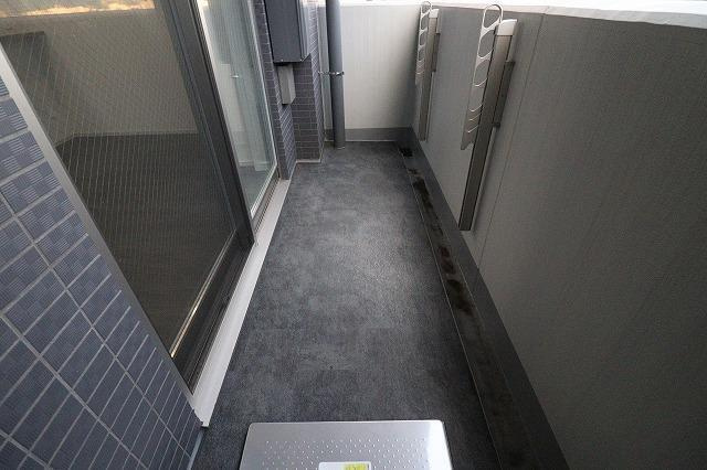 リテラス三軒茶屋サウスのバルコニー